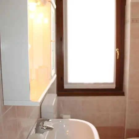 Ferienhaus Lagocomoholiday